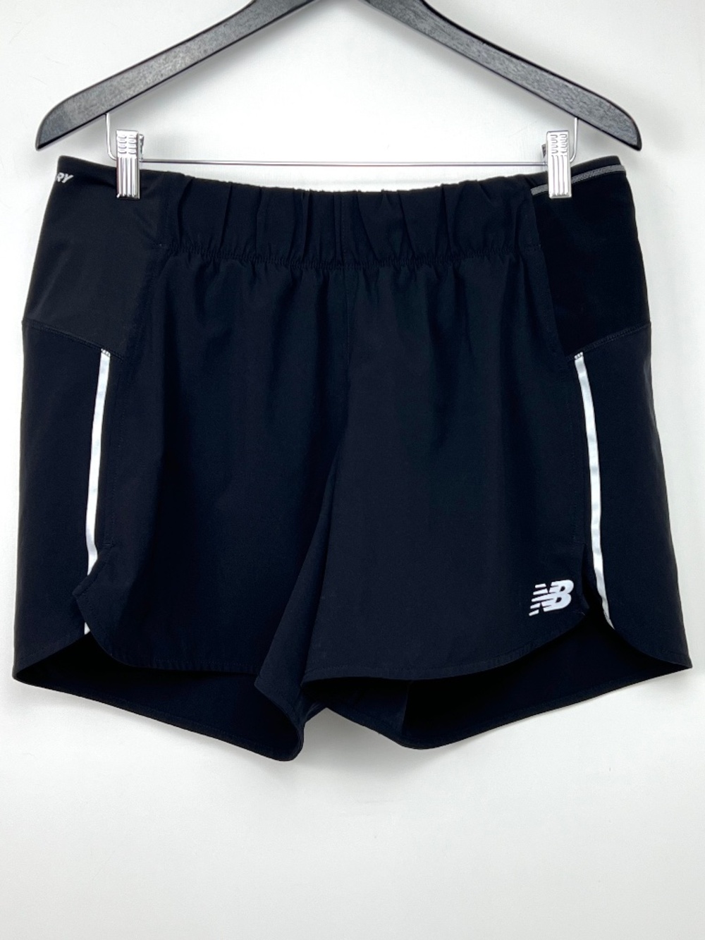 New Balance Impact Run Women’s Athletic Short 5” Inseam Size L Black Running Gym